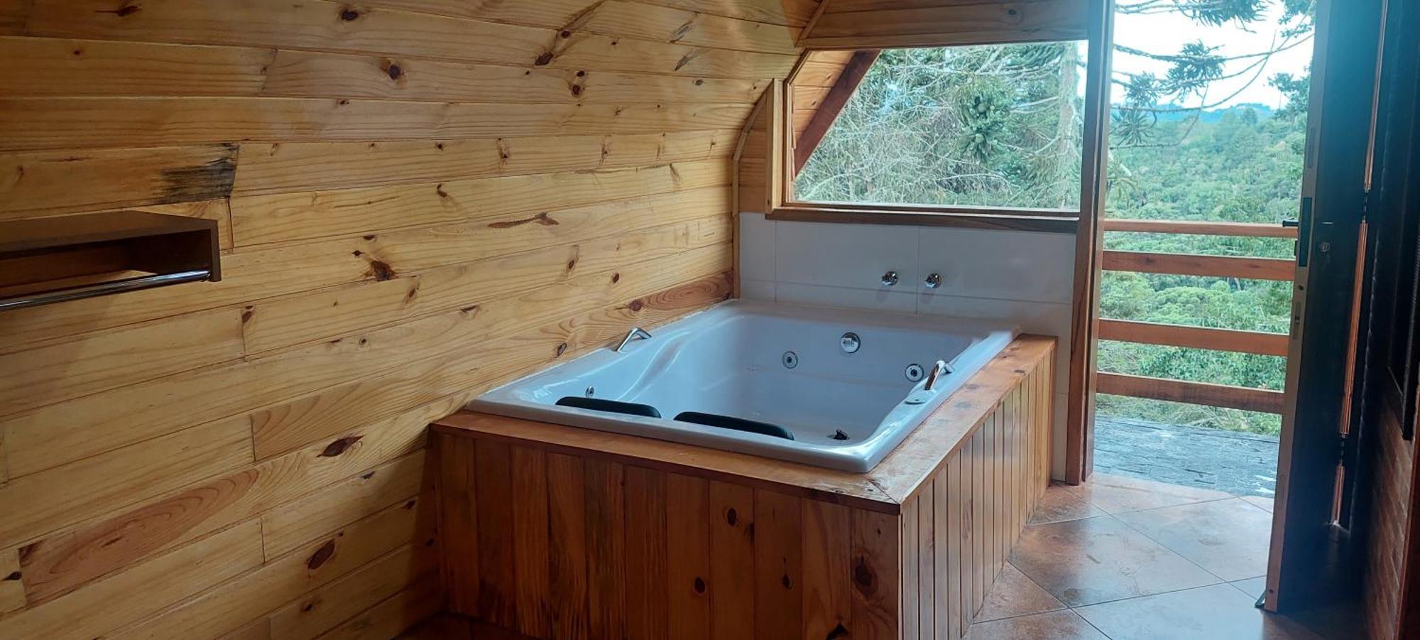 Chale Com Hidromassagem Da Vick Hotel Campos do Jordao Ngoại thất bức ảnh