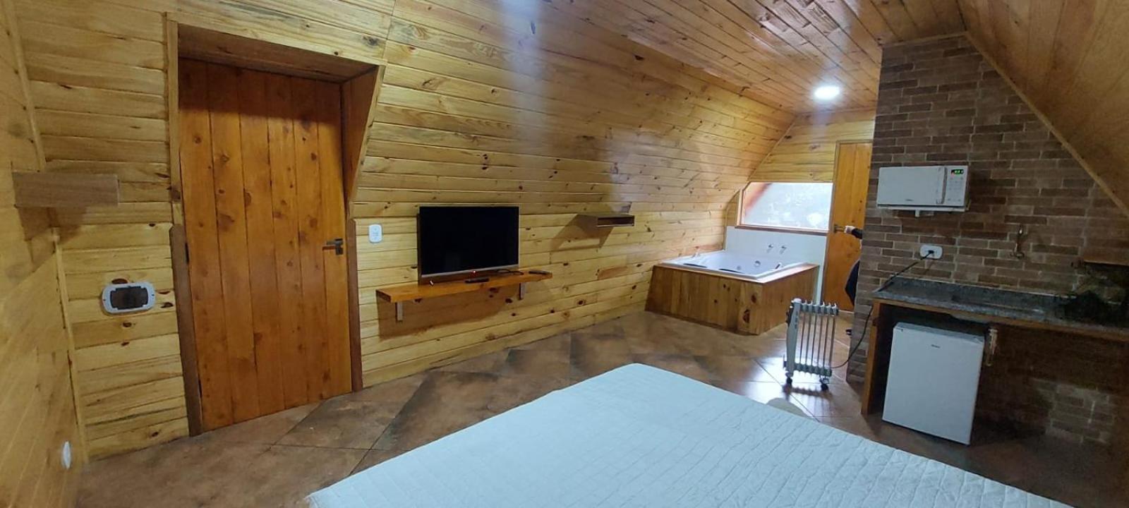 Chale Com Hidromassagem Da Vick Hotel Campos do Jordao Ngoại thất bức ảnh