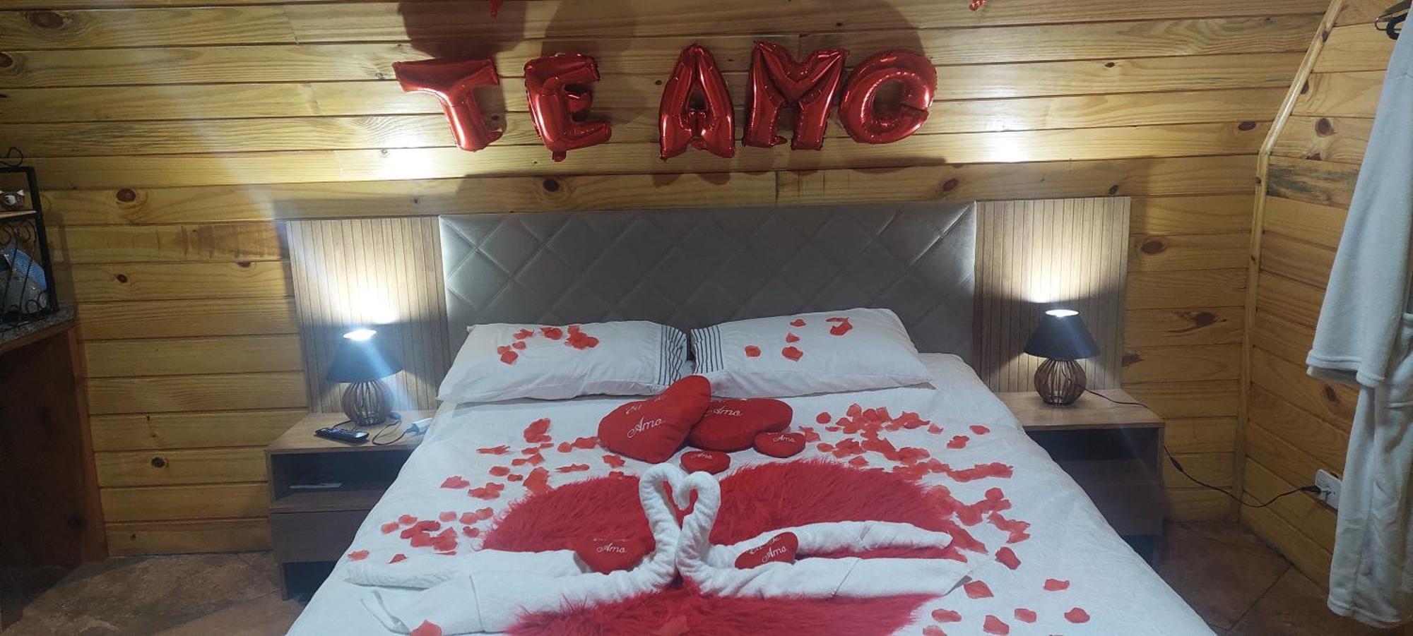 Chale Com Hidromassagem Da Vick Hotel Campos do Jordao Ngoại thất bức ảnh